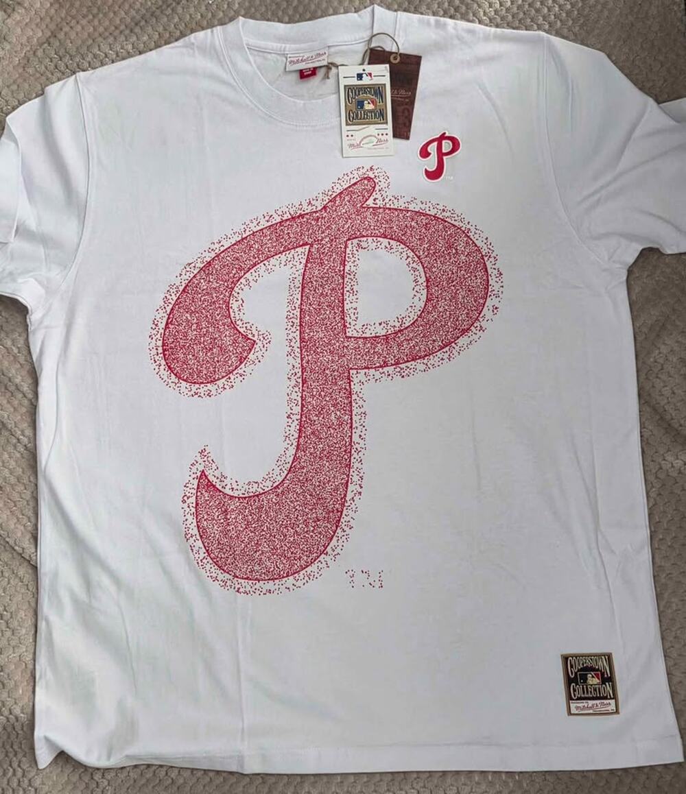 Philadelphia Phillies Mitchell & Ness Cooperstown Premium T-Shirt Small MLB